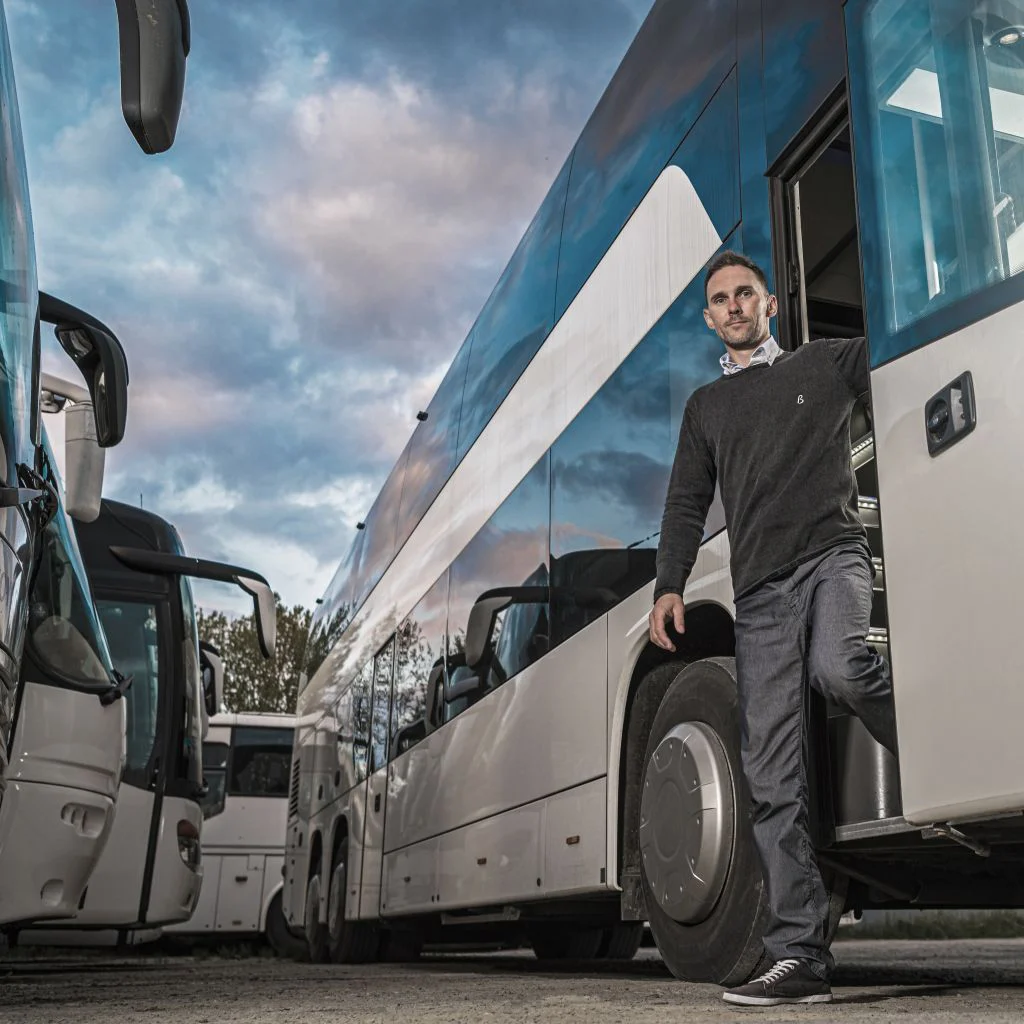 autocar-lyon-berthelet-sur-tous-les-terrains